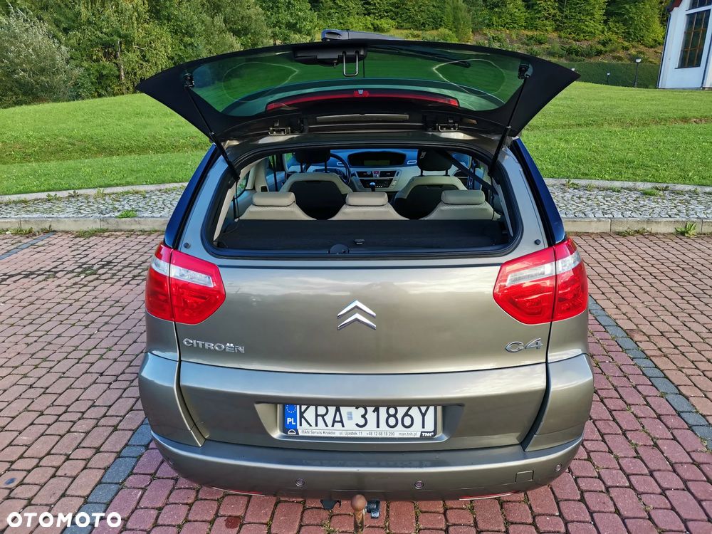 Citroën C4 Picasso 1.8i X - 12