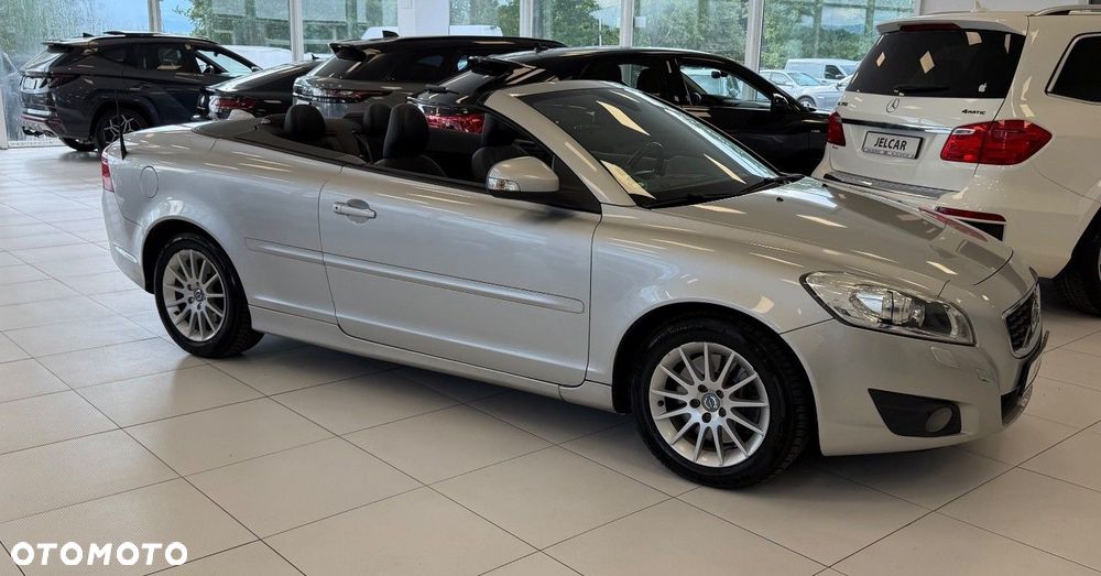 Volvo C70 2.0D Momentum - 15