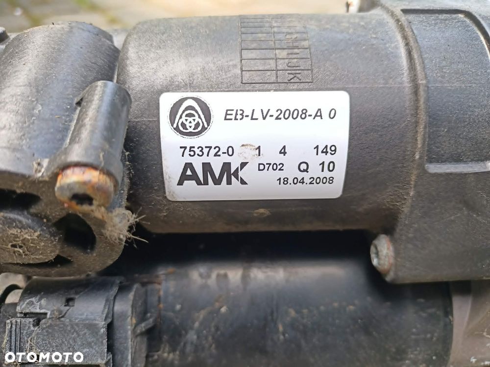 Kompresor sprężarka Nivo zawieszenia BMW E61 - 3