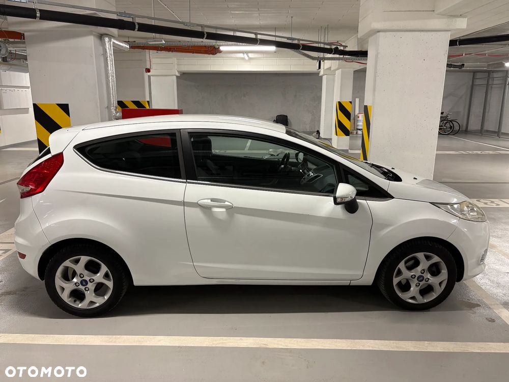 Ford Fiesta - 4