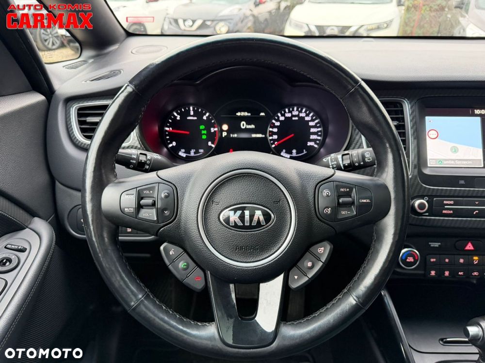 Kia Carens - 27