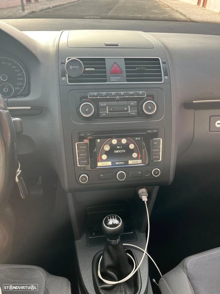 VW Touran - 12