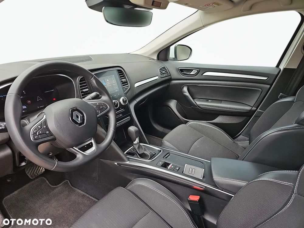 Renault Megane 1.3 TCe FAP Intens EDC - 4