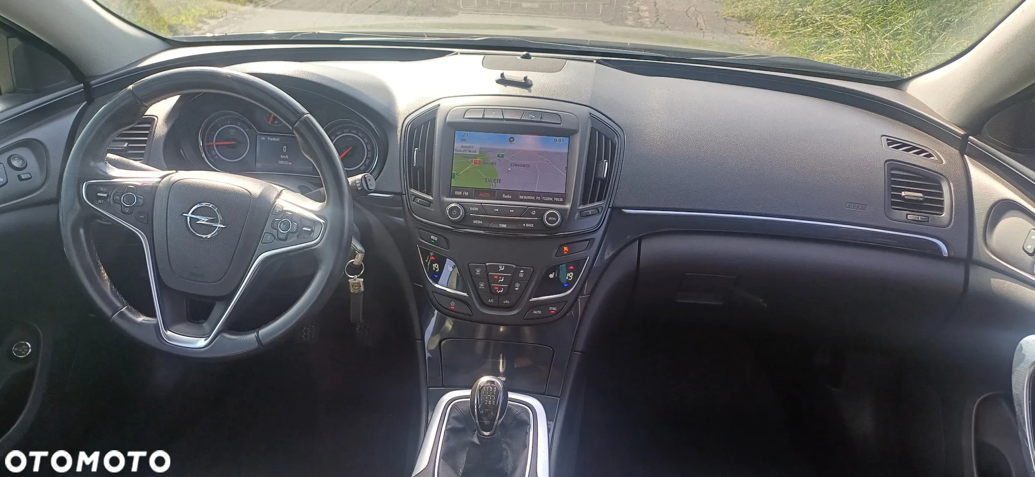 Opel Insignia - 13