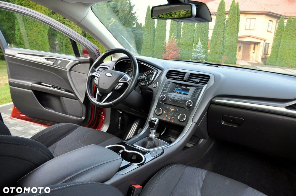 Ford Mondeo - 24