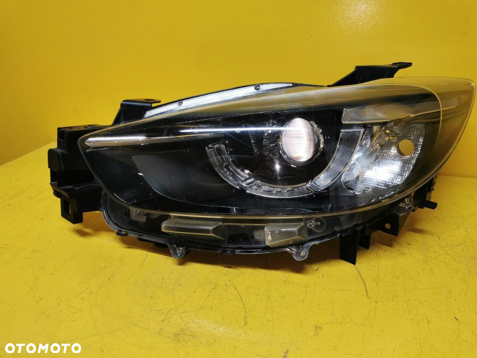 MAZDA CX5 LAMPA LEWA PRZOD KD31-51040 - 2