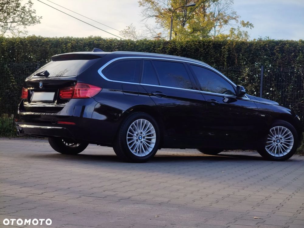 BMW Seria 3 318d Luxury Line - 17