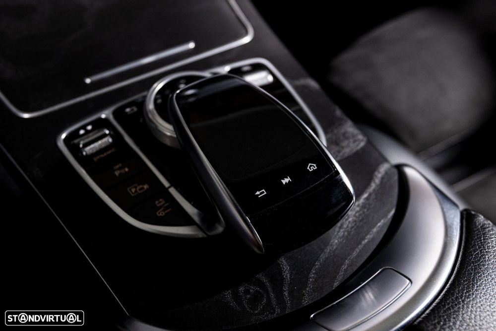 Mercedes-Benz C 300 de AMG Line - 30