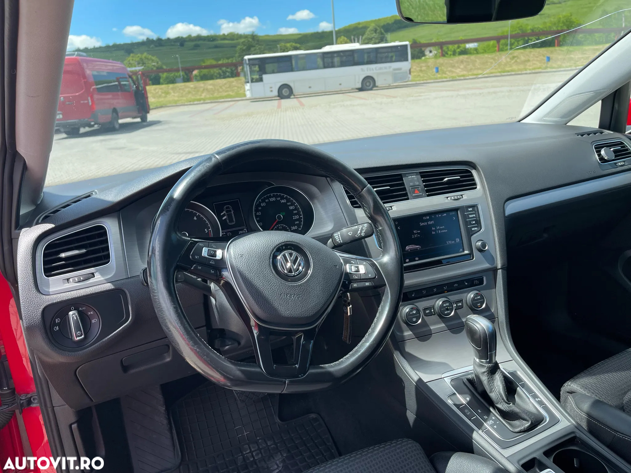 Volkswagen Golf 1.6 TDI BlueMotion Technology DSG Comfortline - 2