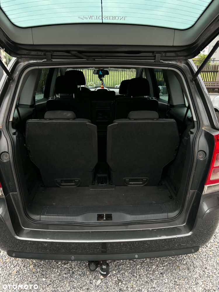 Opel Zafira 1.7 CDTI - 12