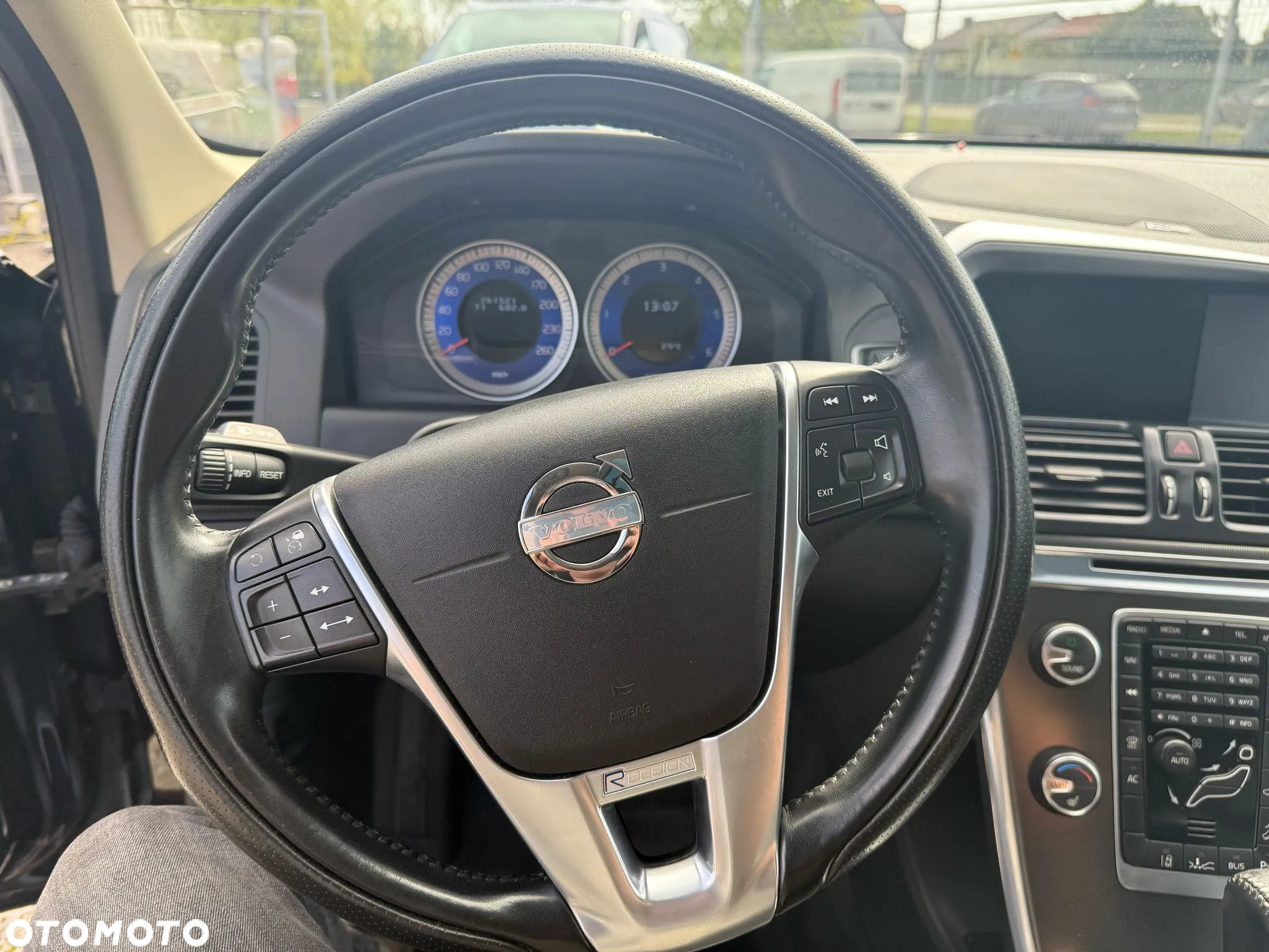 Volvo XC 60 - 28