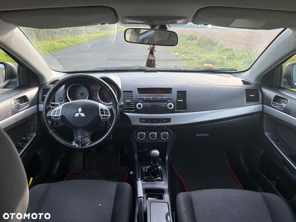 Mitsubishi Lancer 1.5 - 6