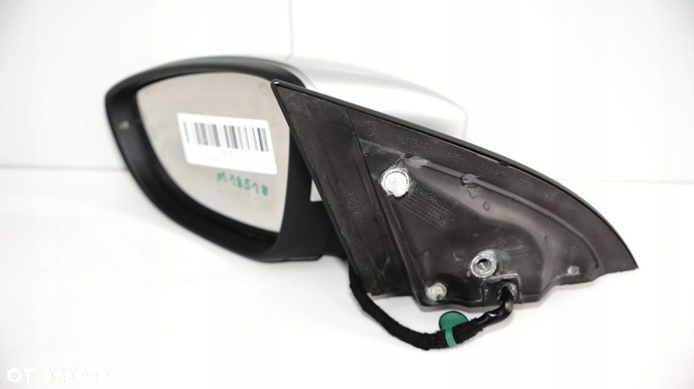 LUSTERKO LEWE VW PASSAT CC 05-10R 6PIN LA7W - 6