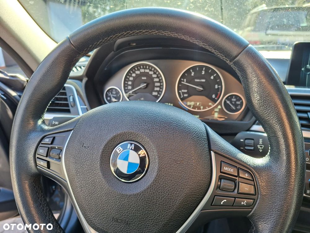 BMW Seria 3 320d Luxury Line - 19
