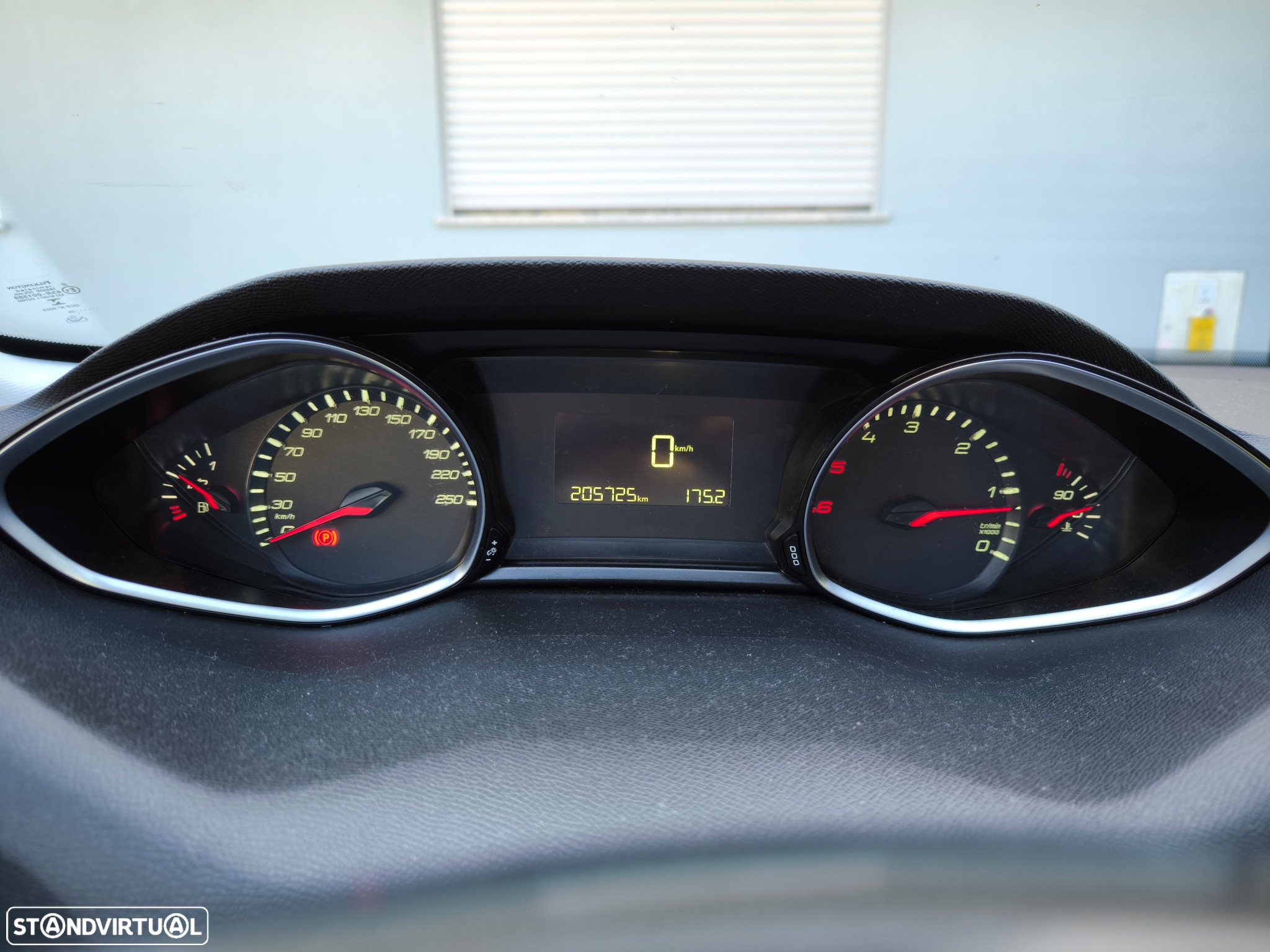 Peugeot 308 SW - 9