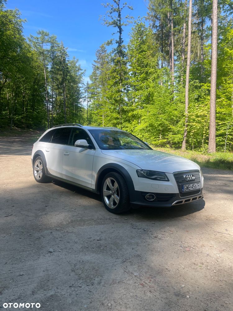 Audi A4 Allroad - 13