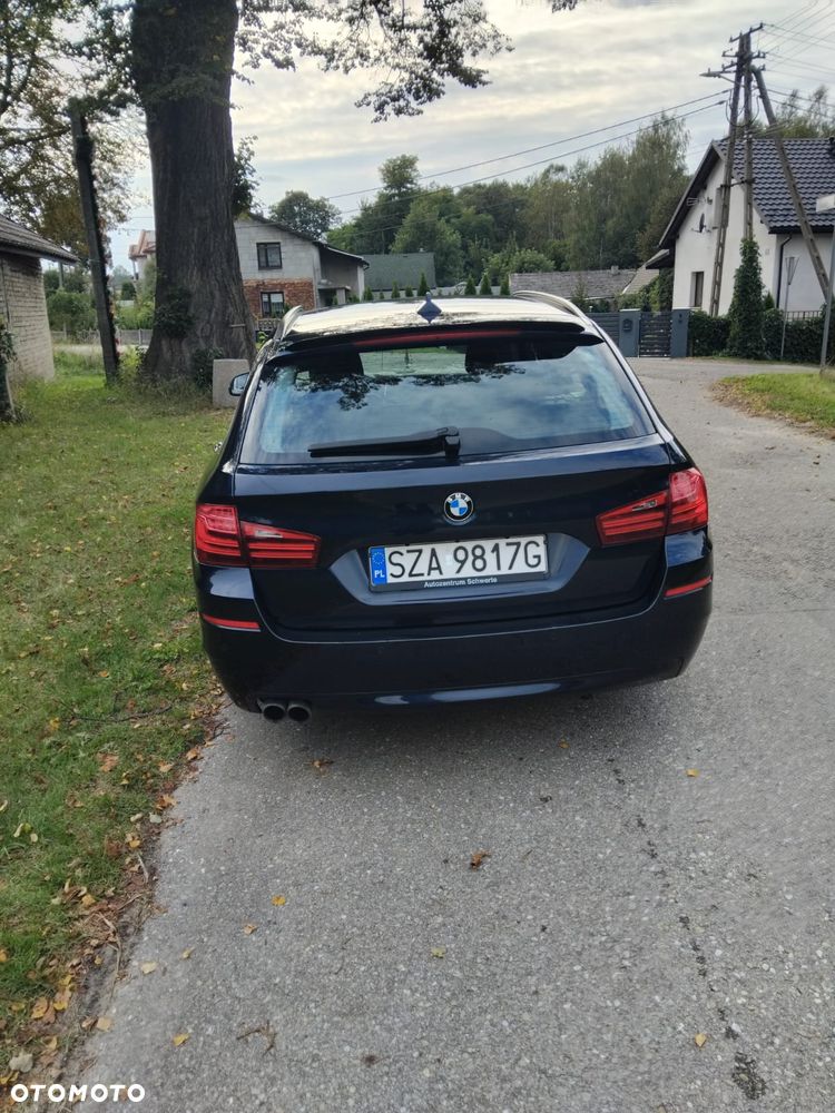 BMW Seria 5 520d - 8