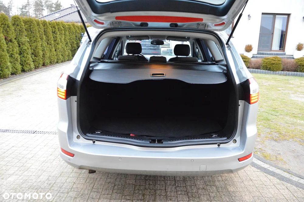 Ford Mondeo 2.0 TDCi Titanium S - 27