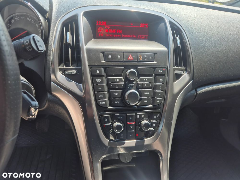 Opel Astra 1.4 Turbo Cosmo - 15
