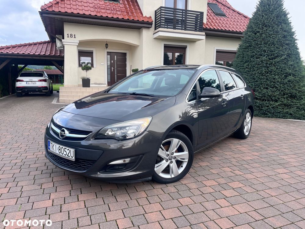 Opel Astra 1.4 T Cosmo - 1