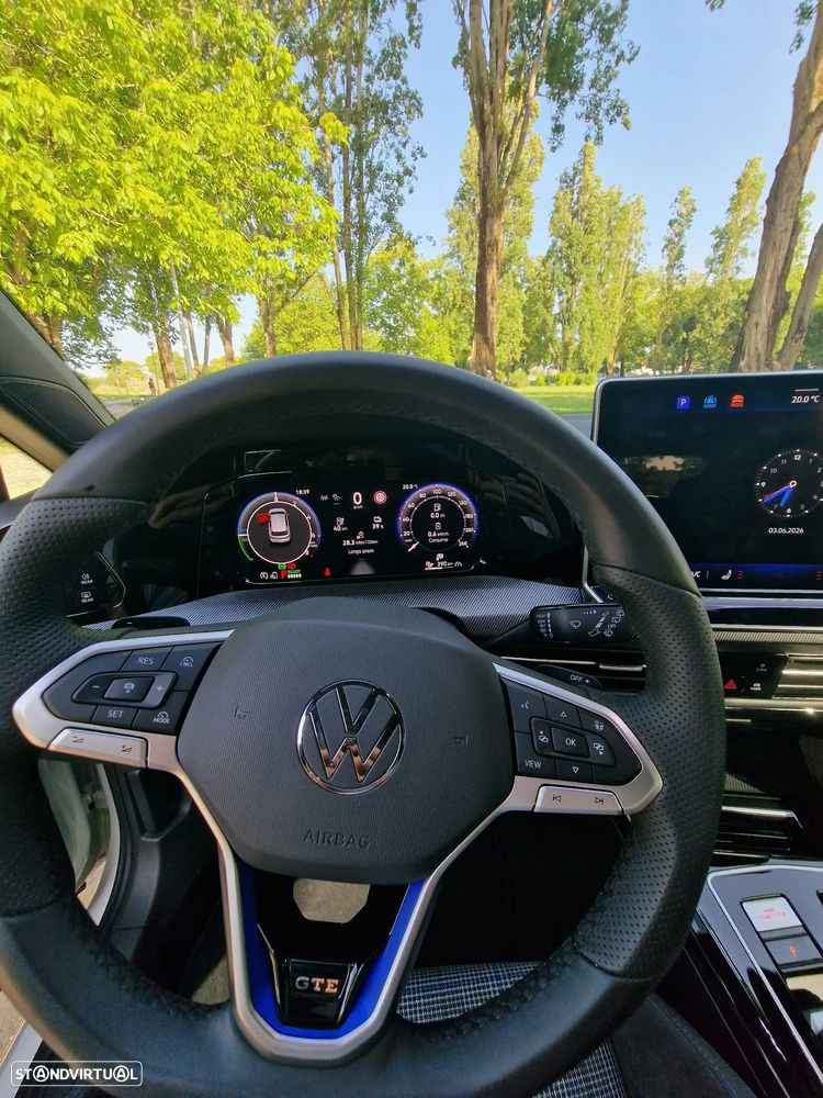 VW Golf 1.5 eHybrid OPF DSG GTE - 23