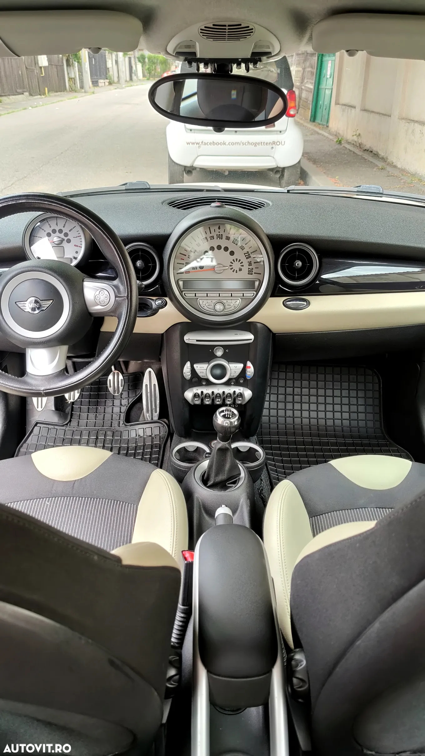 Mini Cooper S Standard - 11