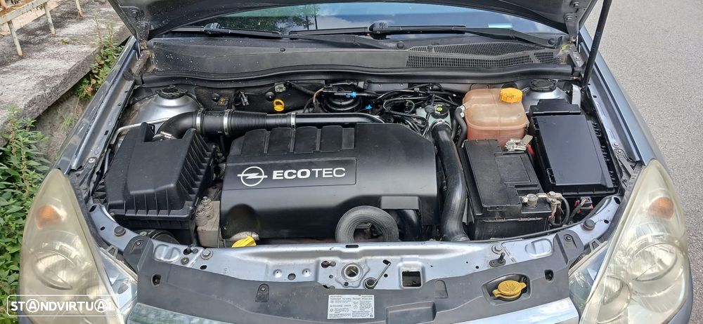 Opel Astra 1.3 CDTI Enjoy EcoFLEX - 3