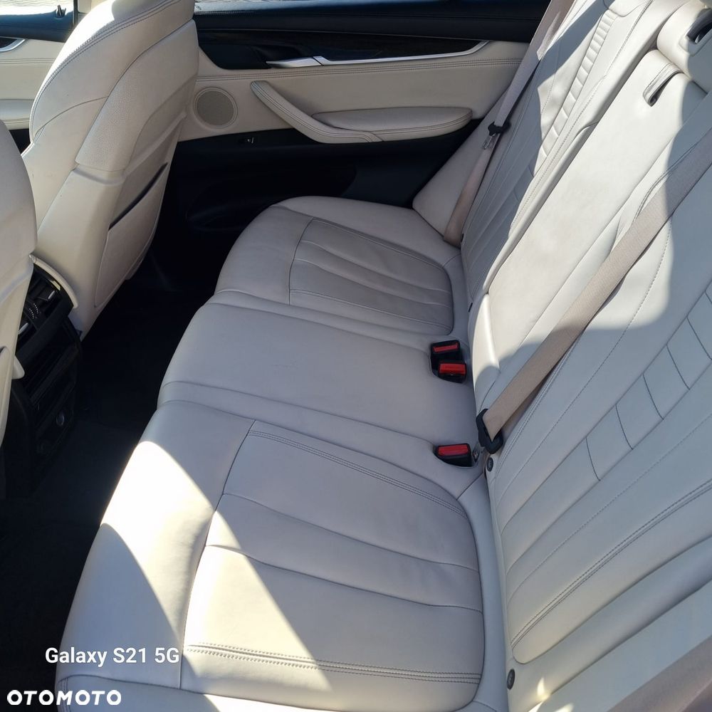 BMW X5 xDrive40d - 18