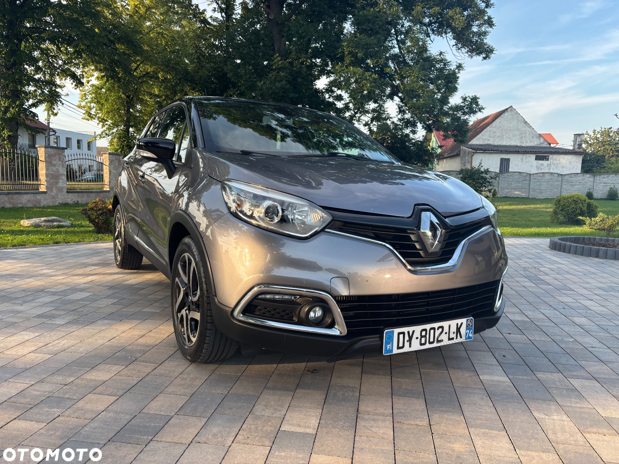 Renault Captur ENERGY TCe 120 EDC Luxe - 5