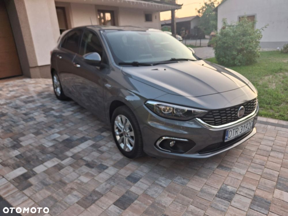 Fiat Tipo 1.4 T-Jet Business Line - 1