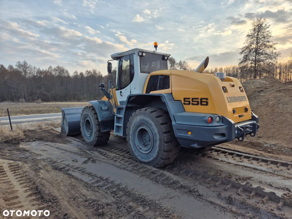 Liebherr 556 Rok 2014 - 5