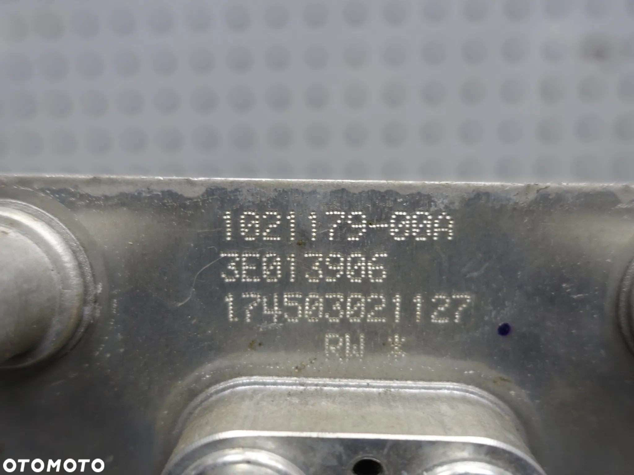 Chłodniczka Chłodnica Oleju Tesla S 12-16 1019540-00-C - 3