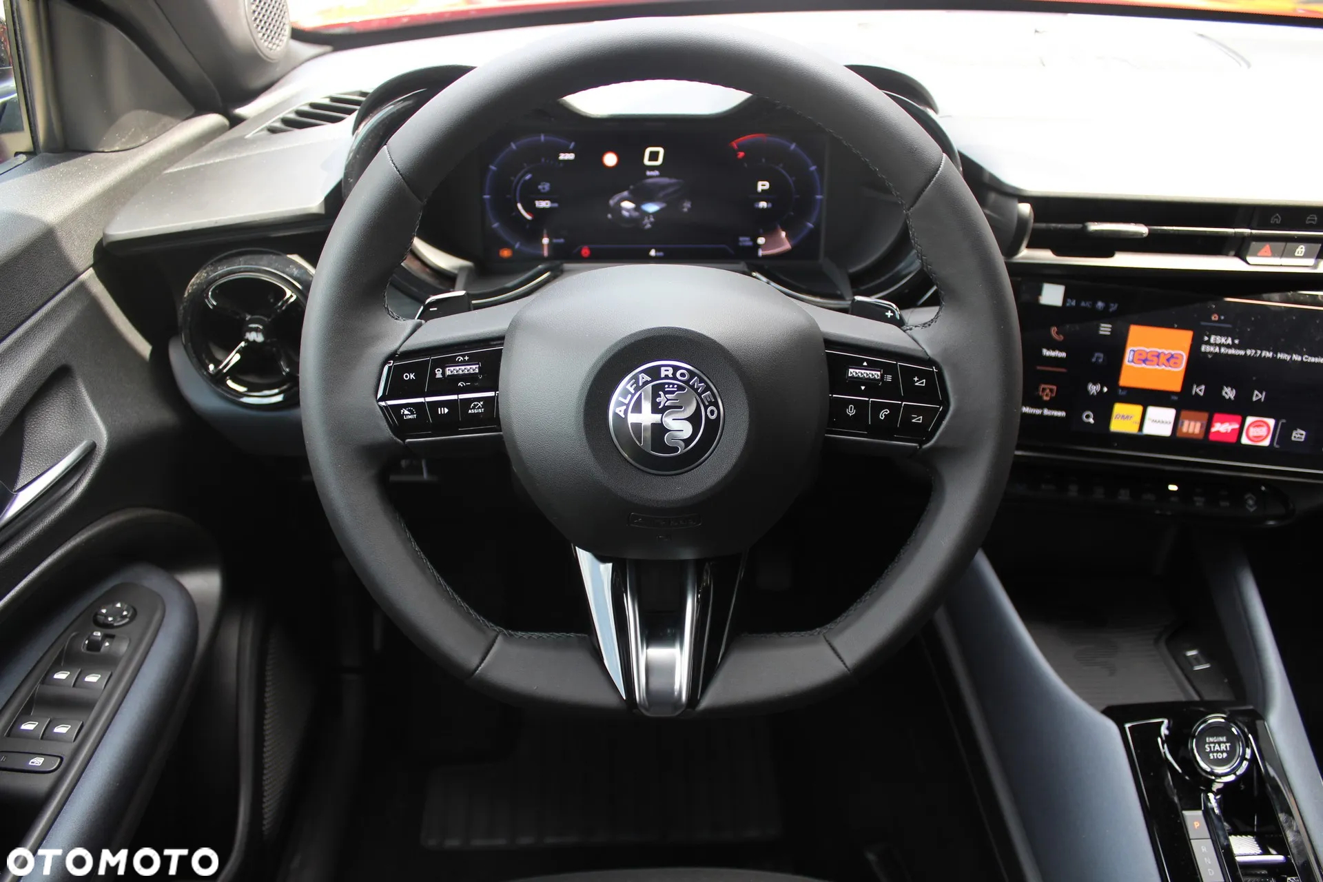 Alfa Romeo Junior 1.2 mHEV Ibrida eDCT - 10
