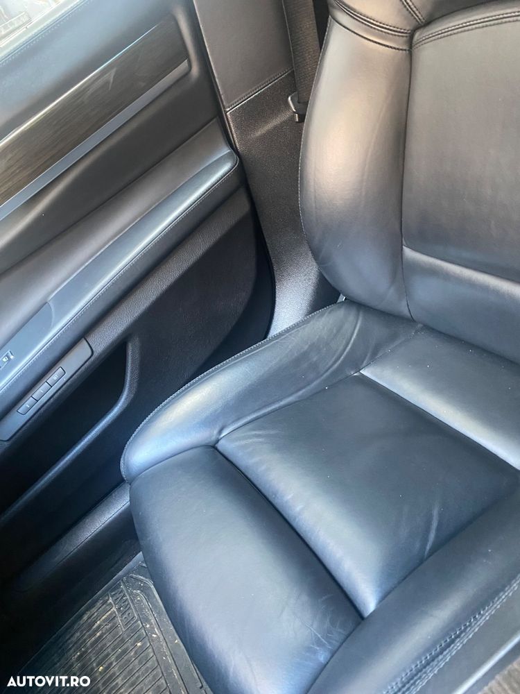 BMW Seria 7 730d xDrive - 30