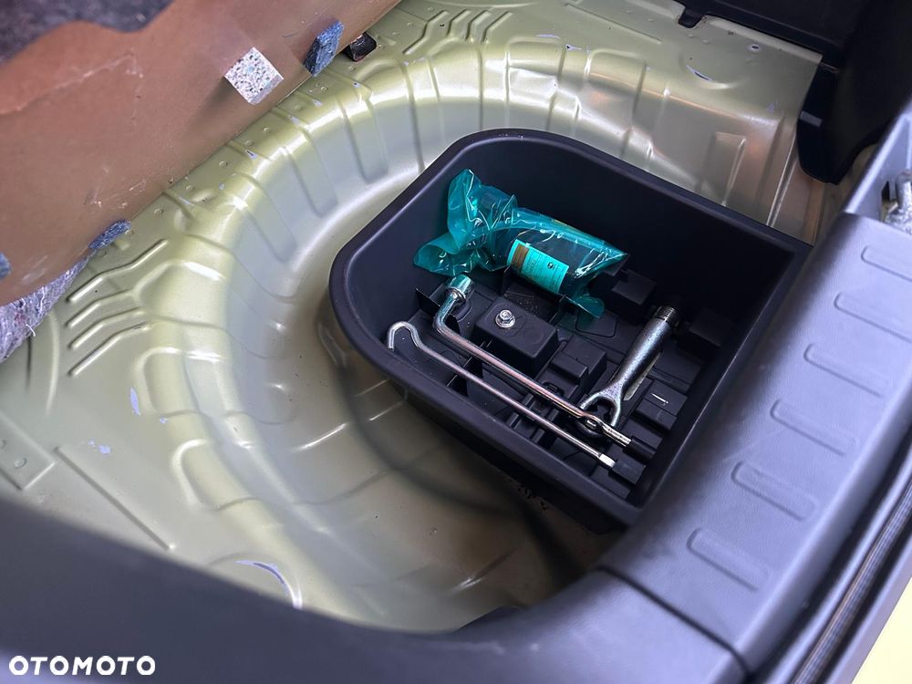 Mitsubishi Space Star 1.2 Clear Tec Color - 25