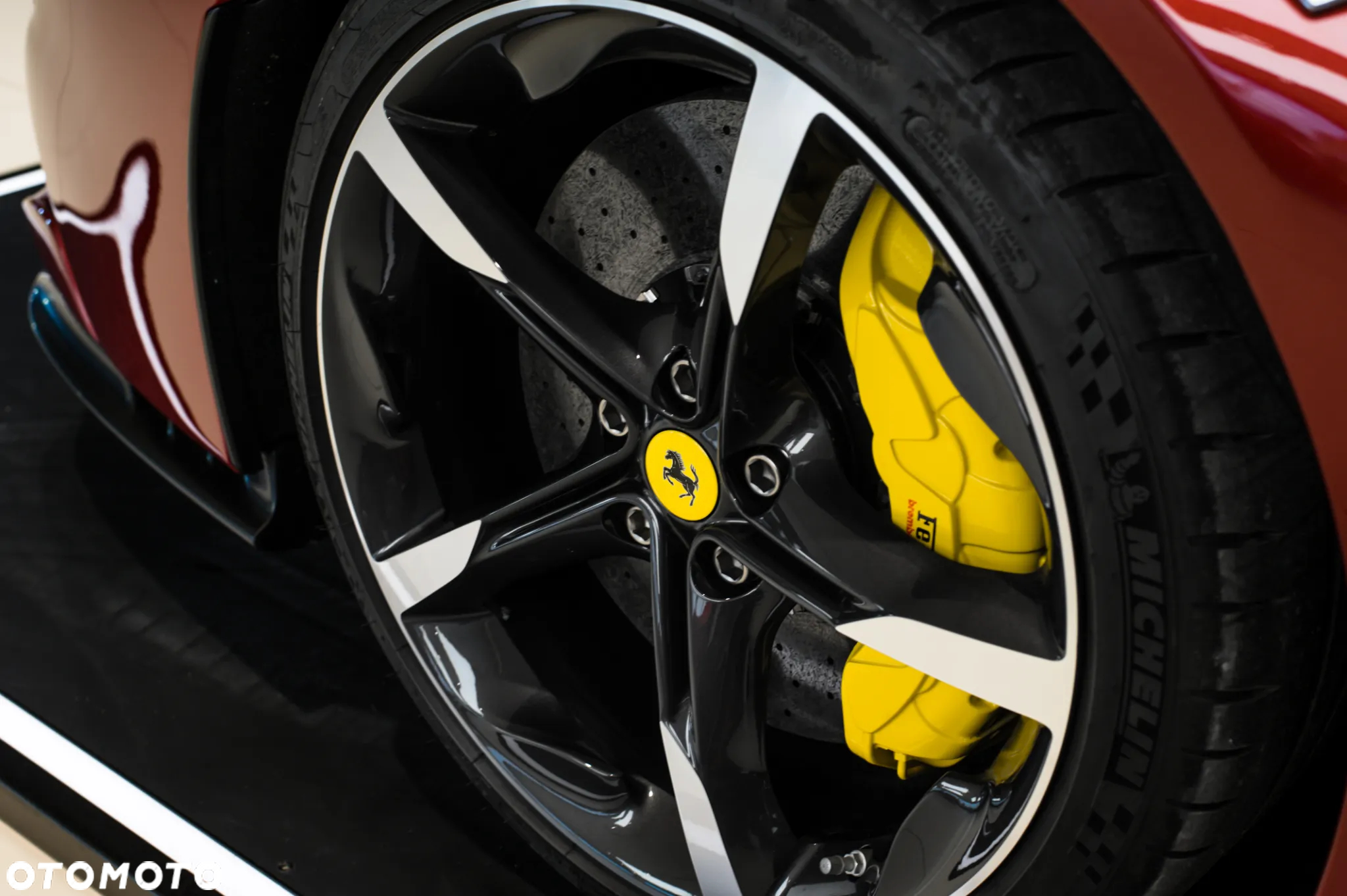Ferrari SF90 Stradale - 12