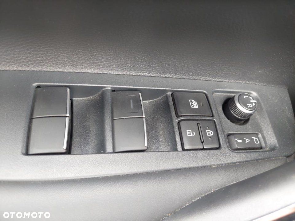 Toyota Corolla - 15
