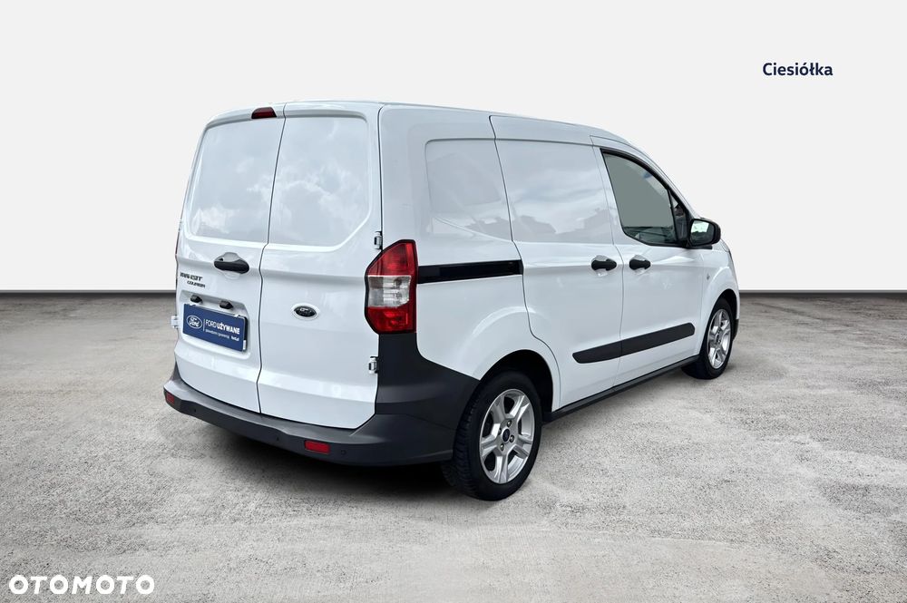 Ford Transit Courier - 2