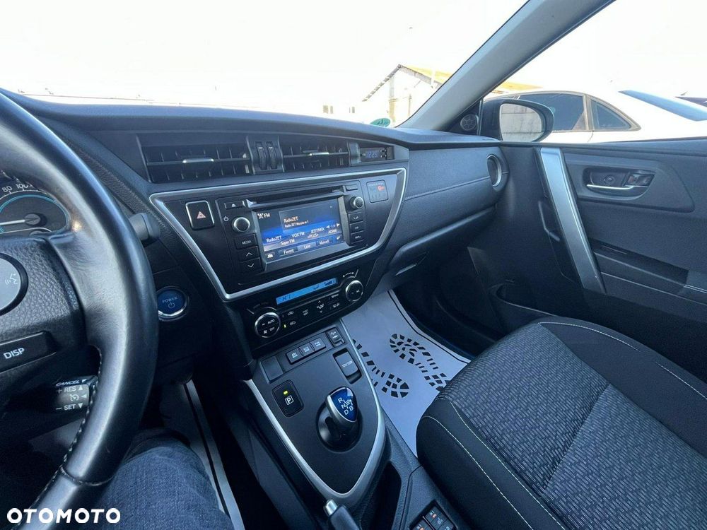 Toyota Auris - 34