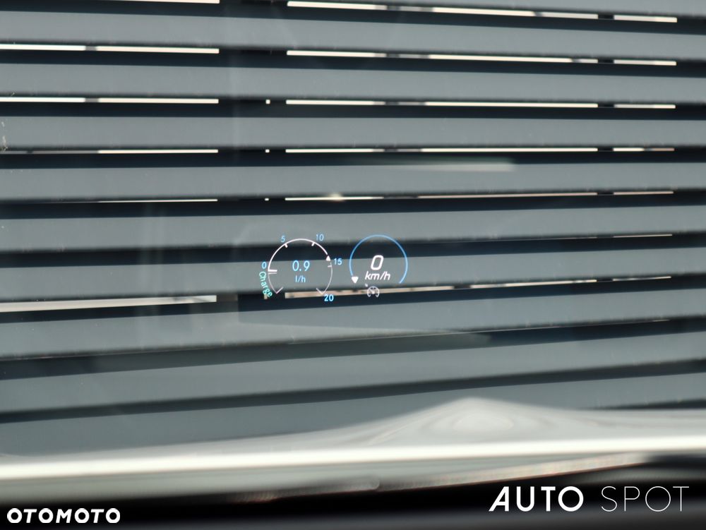 Mercedes-Benz CLA 220 4-Matic 7G-DCT - 24