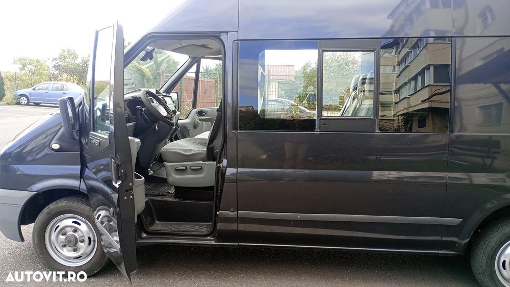 Ford Transit - 1