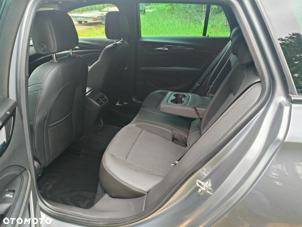 Opel Insignia 2.0 Exclusive - 18