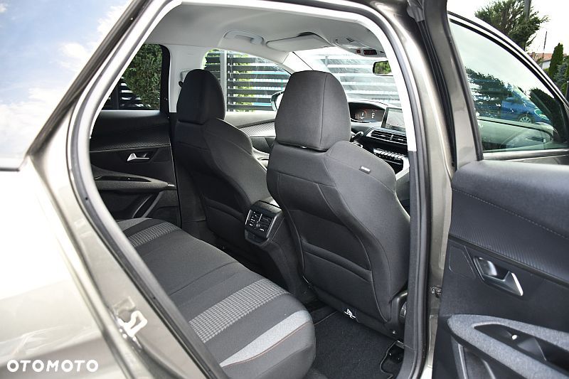 Peugeot 3008 BlueHDi 120 Stop & Start Allure - 22