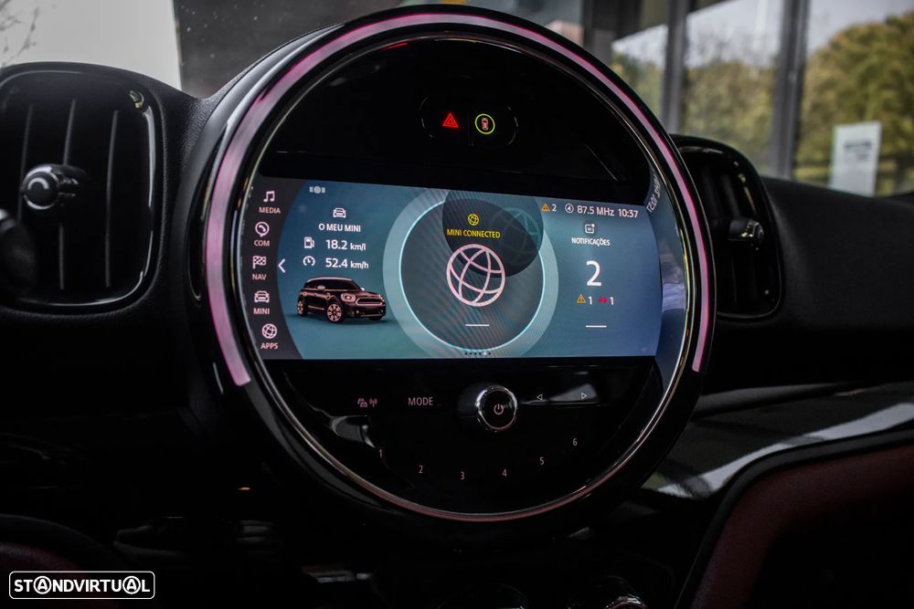 MINI Countryman Cooper SE All4 Aut. Essential - 37