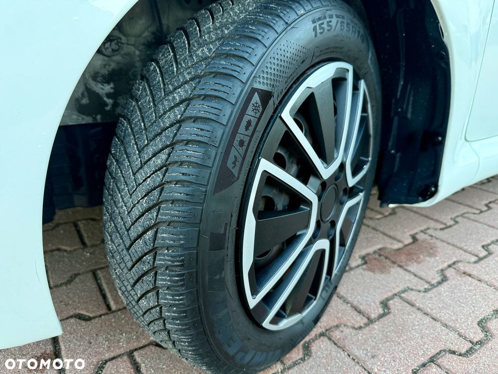 Toyota Aygo 1.0 VVT-i Sol EU5 MM - 34