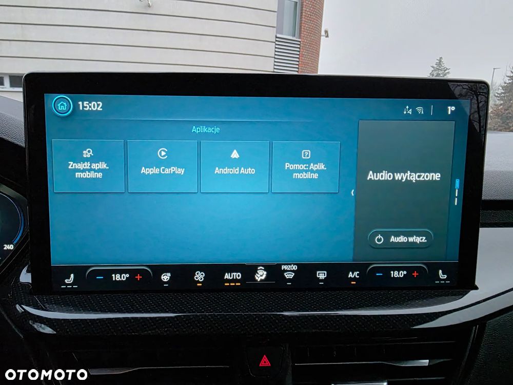 Ford Focus 1.0 EcoBoost mHEV ST-Line X - 24