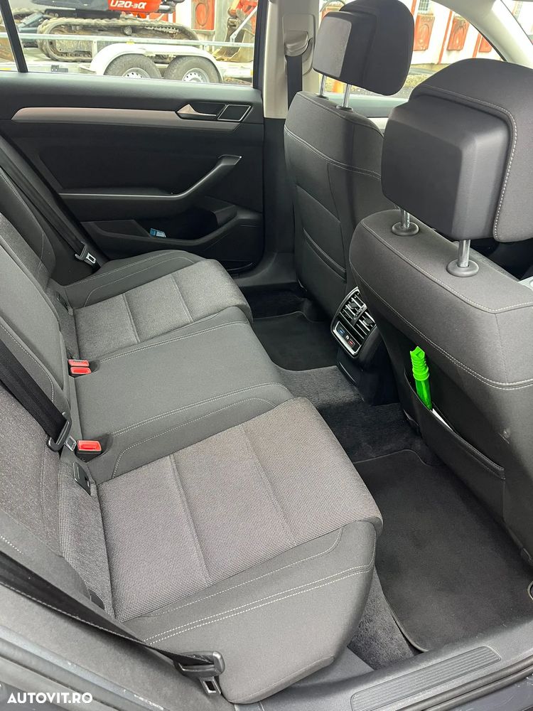 Volkswagen Passat 2.0 TDI DSG Comfortline - 7