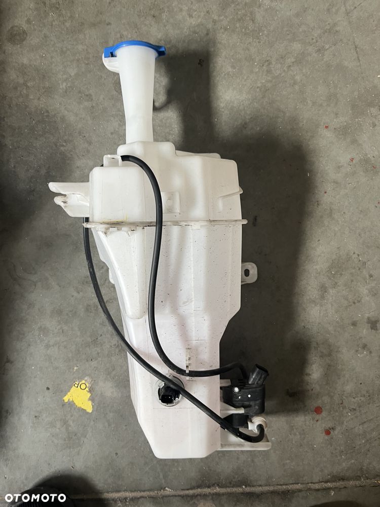 Zbiorniczek spryskiwaczy Kia CEED III - 1