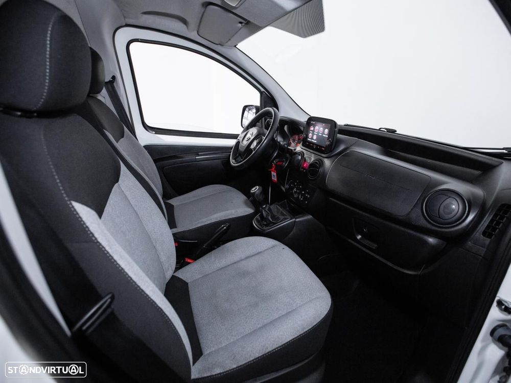 Fiat Fiorino .3 M-jet Adventure c/IVA - 11