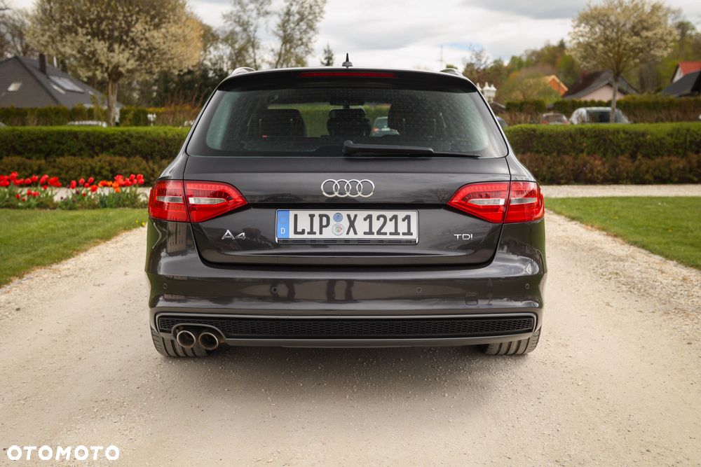 Audi A4 Avant - 6